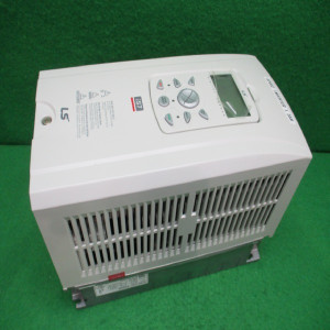 북62928/인버터/SV0015iS7-4NOFD/삼상 380V 2마력/LS